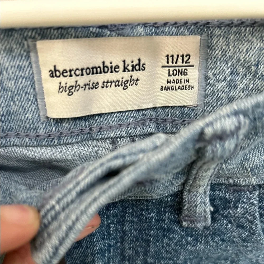 Abercrombie Kids Colorblock High Rise Straight‎ Jeans. Size 11/12 long
